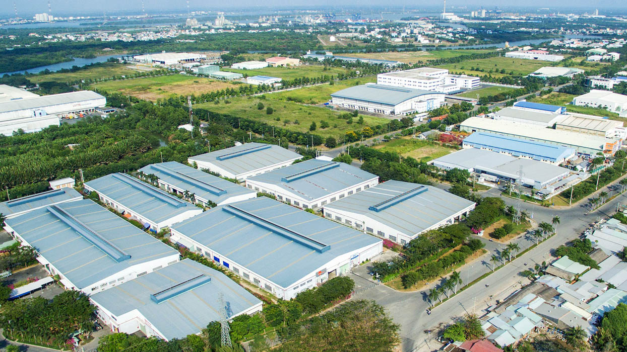 Có thể cho thuê đất và nhà xưởng để tạo ra dòng tiền ổn định