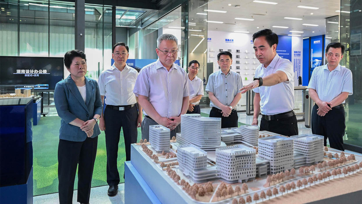 Nhân viên sales chịu trách nhiệm tìm kiếm khách hàng