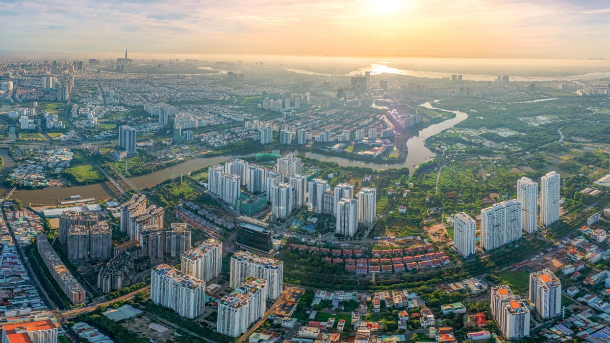 Tầm nhìn skyline (hay view skyline) là góc nhìn bao quát toàn cảnh đô thị từ trên cao